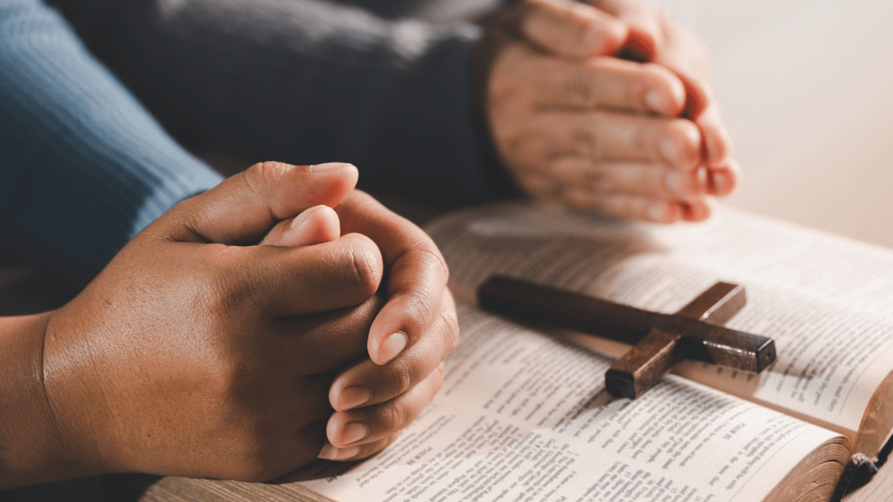 explain philippians 4 6 7​